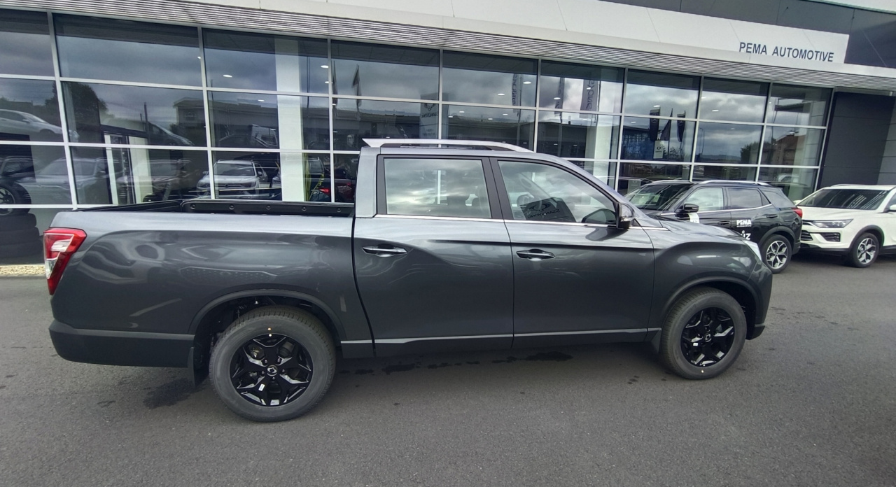 MUSSO GRAND PREMIUM 4X4 AT ACM demo