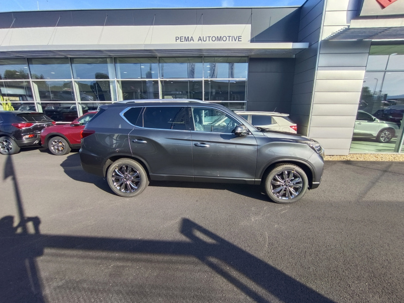 Rexton PREMIUM+ 4x4 AT ACM (WH)