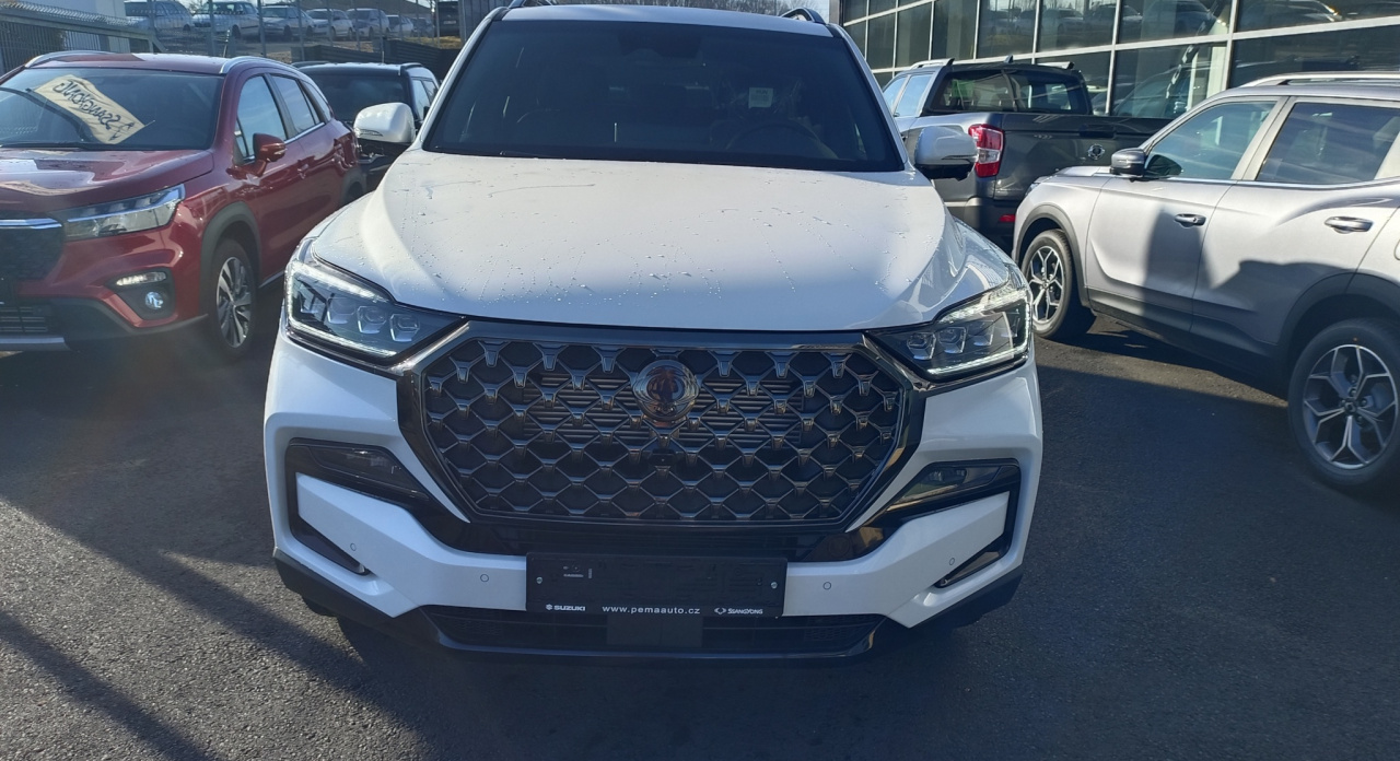 Rexton PREMIUM+ 4x4 AT WAA (BL) BLACK PACKET