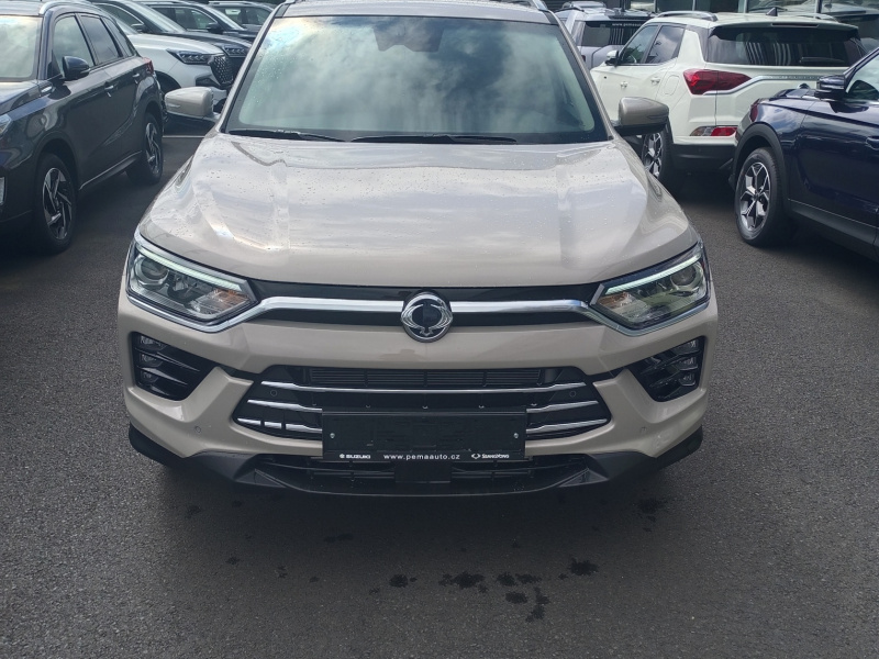 Korando Style+ M6 EBL (BL)