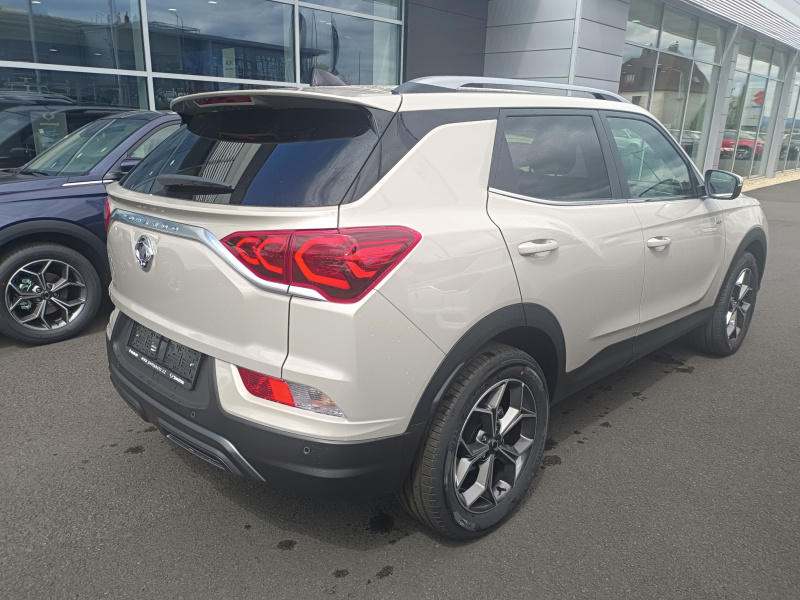 Korando Style+ M6 EBL (BL)