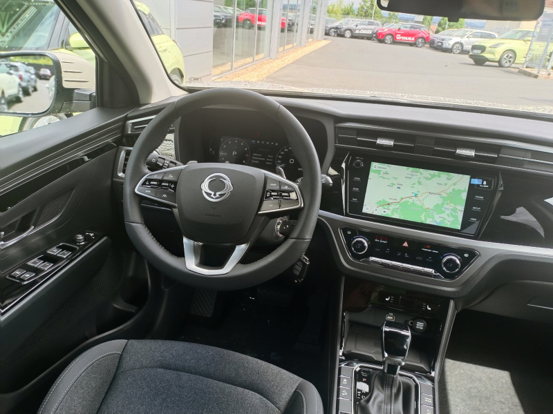 Korando Style+ M6 EBL (BL)