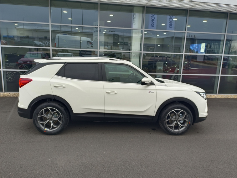 Korando Style+ 4x4 M6 WAA (BL)