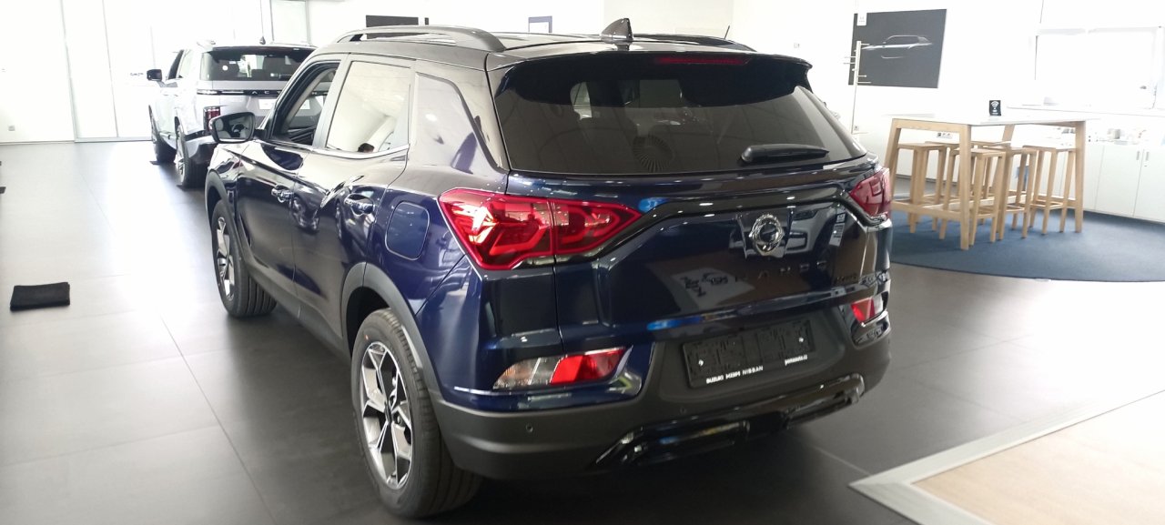 KORANDO ELEGANT FWD A6 BAS/GR