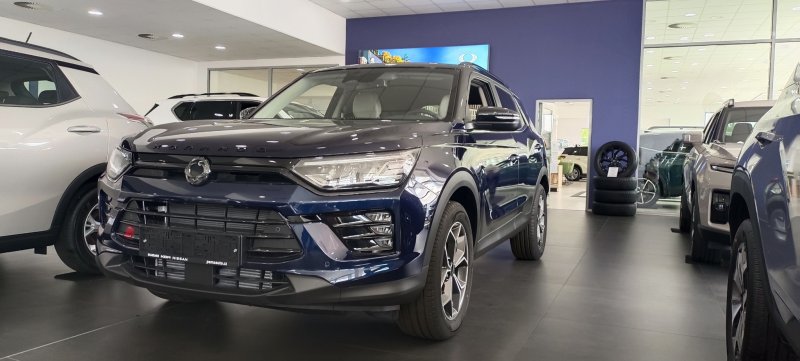 KORANDO ELEGANT FWD A6 BAS/GR