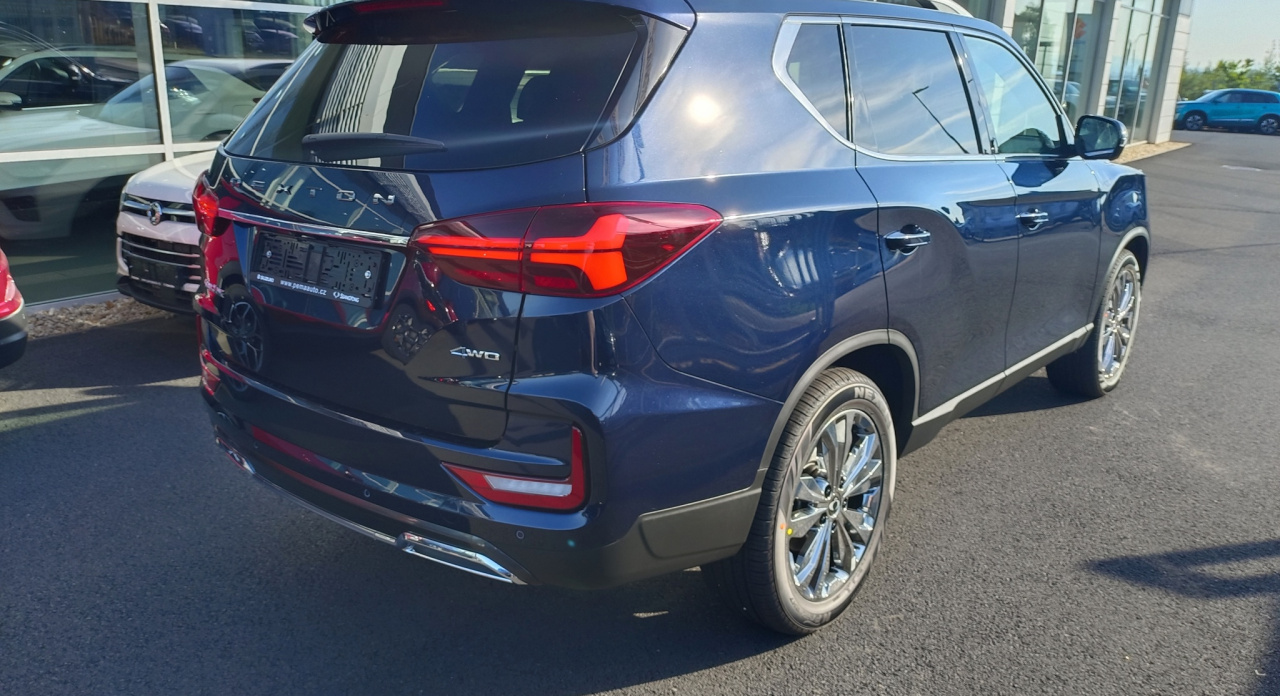 Rexton PREMIUM+ 4x4 AT BAU (BL) DEMO