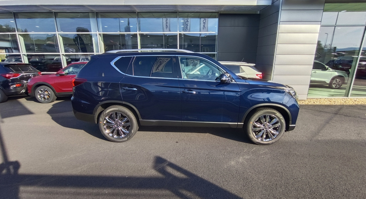 Rexton PREMIUM+ 4x4 AT BAU (BL) DEMO