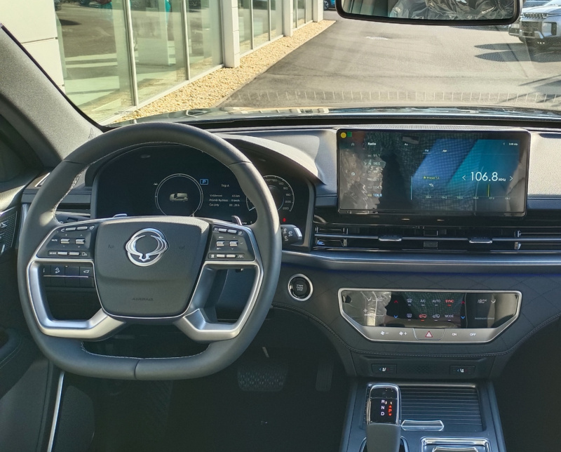 Rexton PREMIUM+ 4x4 AT BAU (BL) DEMO