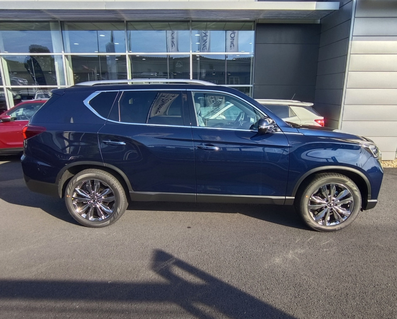 Rexton PREMIUM+ 4x4 AT BAU (BL) DEMO